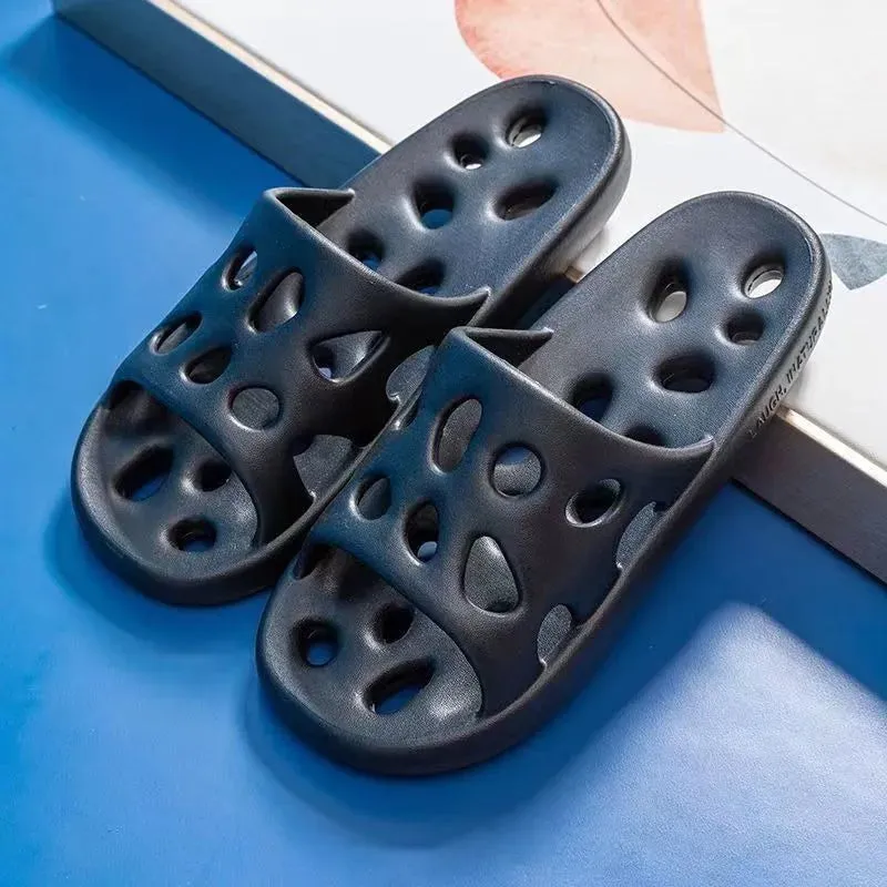 Summer Beach Flip Flops: Non-Slip Water Leaky Slippers