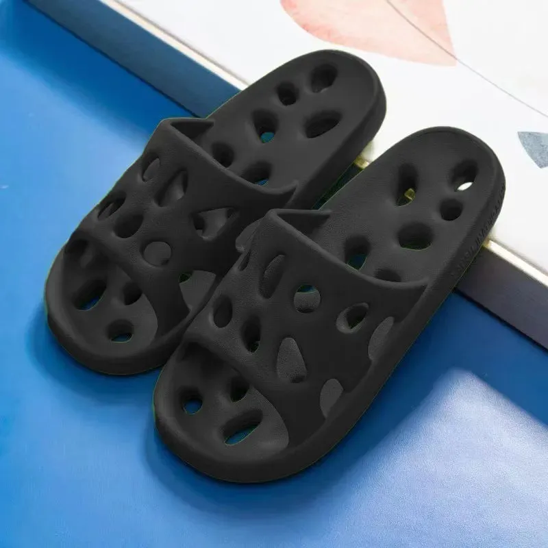 Summer Beach Flip Flops: Non-Slip Water Leaky Slippers