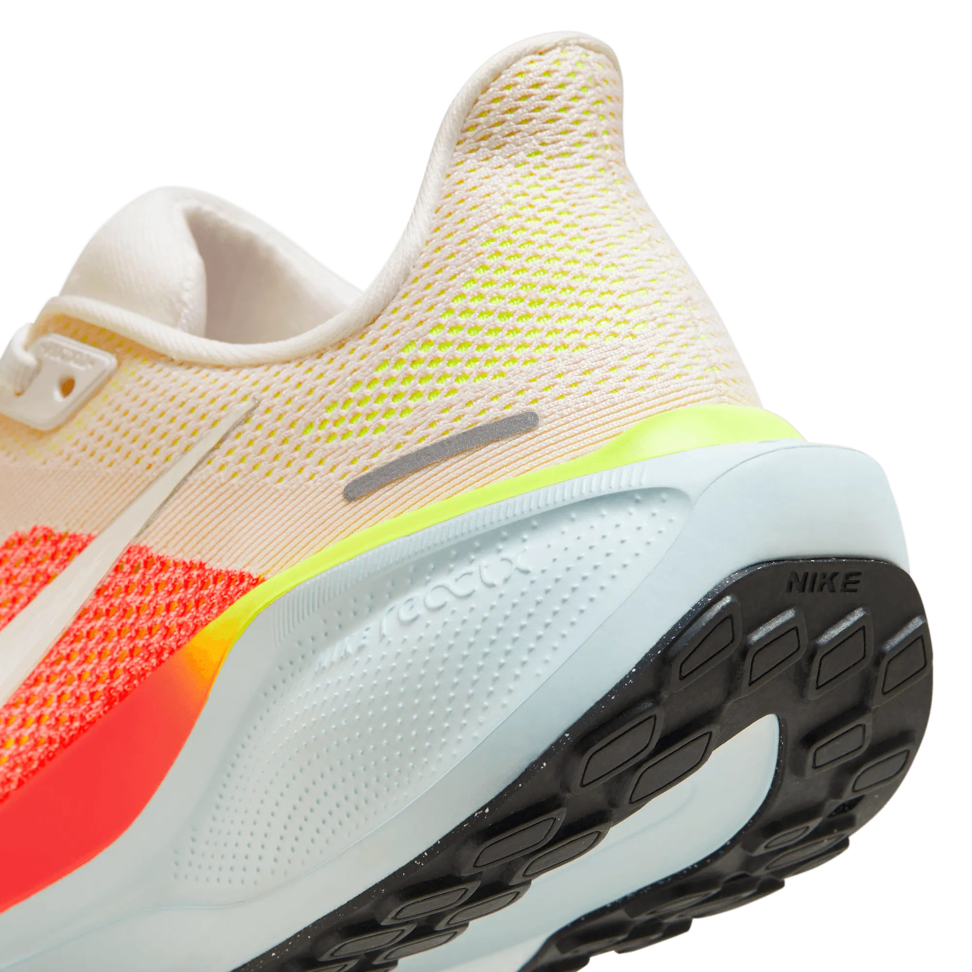 Women's Pegasus 41 (100 - Summit White/Chrome-Bright Crimson)