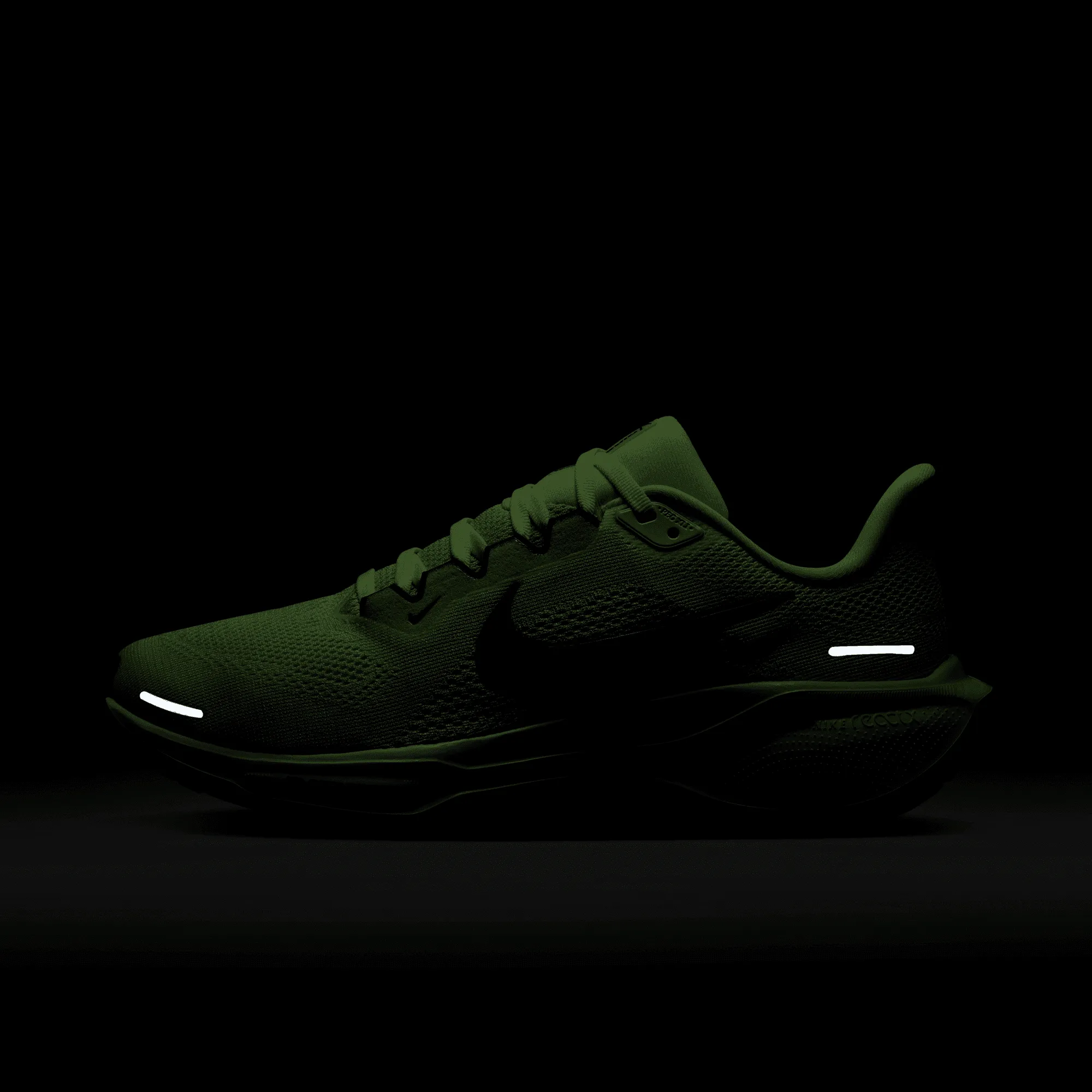 Women's Pegasus 41 (701 - Volt/Black-Barley Volt)